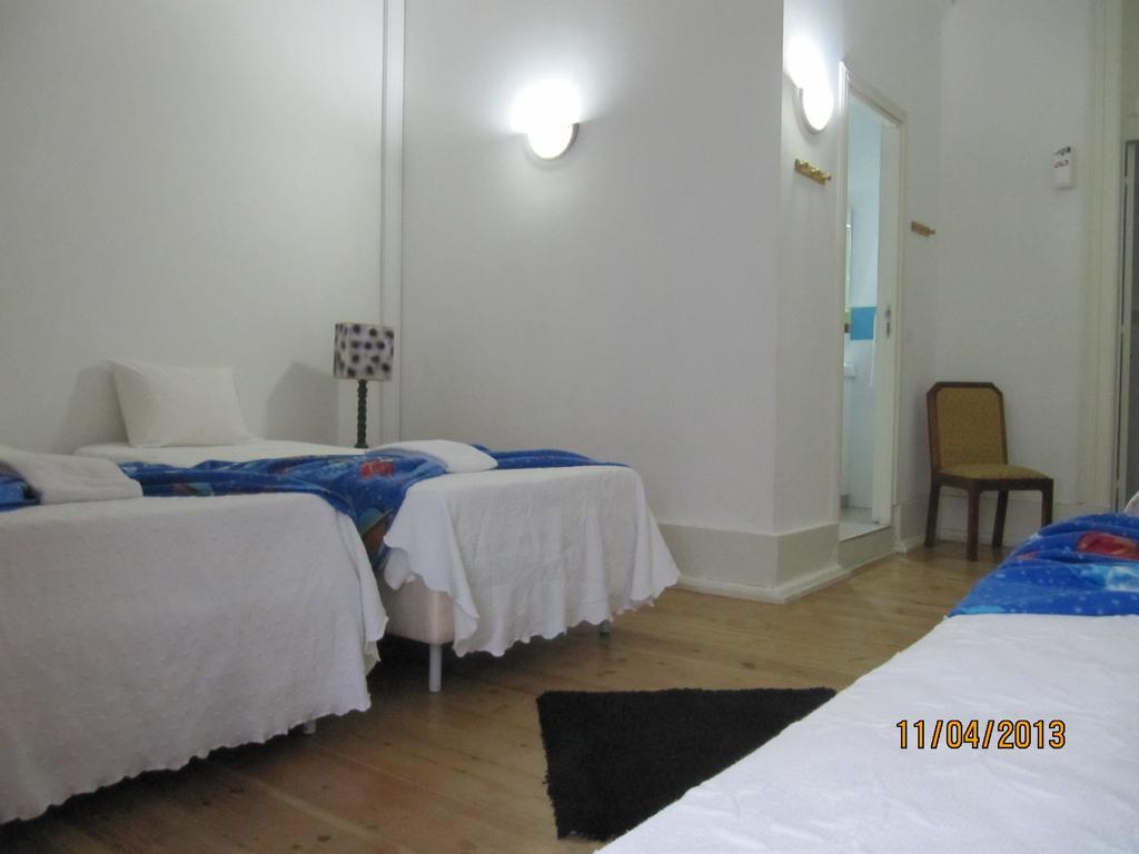 Go Hostel Lisabona Cameră foto