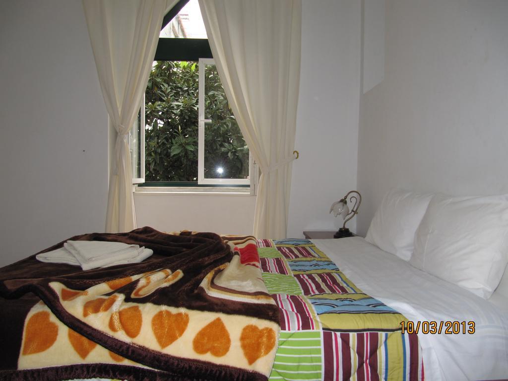 Go Hostel Lisabona Cameră foto